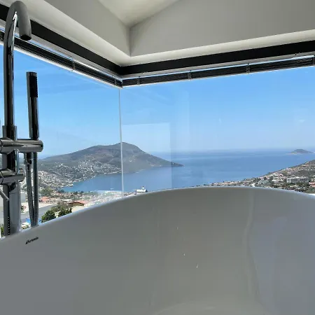 Phi With Heated Indoor Pool 빌라 카스